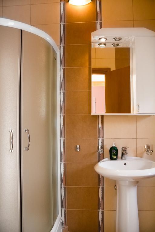 Apartmani Stanovcic Donji Morinj Eksteriør bilde
