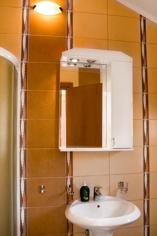 Apartmani Stanovcic Donji Morinj Eksteriør bilde